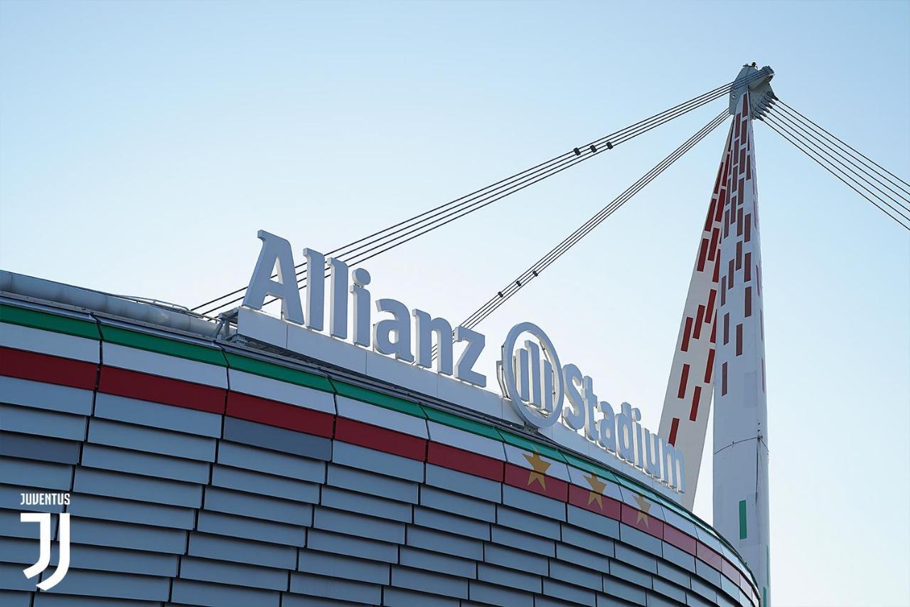 ונאריה ריאלה Tra Stadio E Storia - Fronte Allianz Stadium Juventus מראה חיצוני תמונה